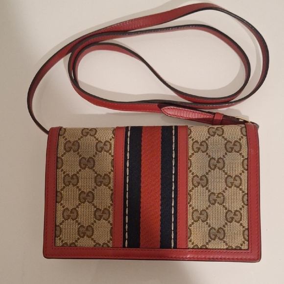 *AUTHENTIC* Gucci Leather Bee Web Wallet On A Strap - Picture 4 of 7